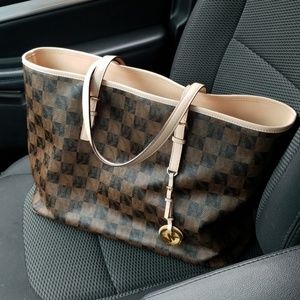 Michael Kors signature checkerboard tote bag